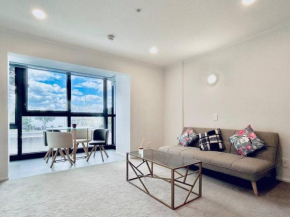 2Beds Apartment in City Fringe